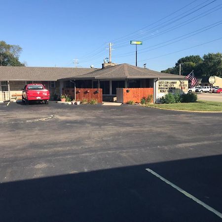 Cooper Motel Tuscola Kültér fotó