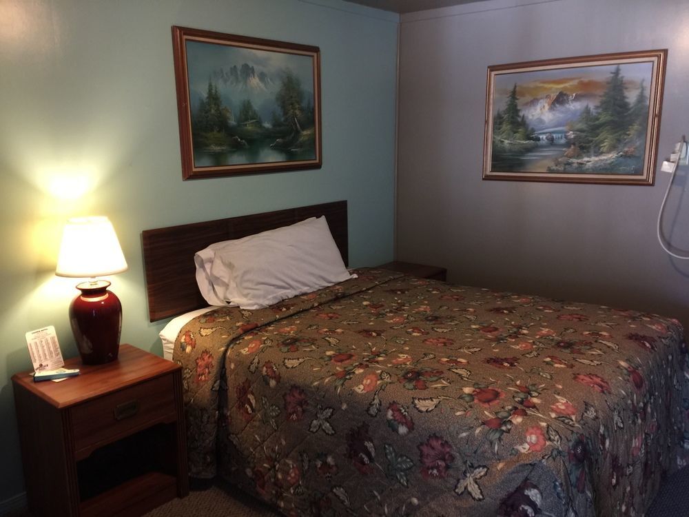 Cooper Motel Tuscola Kültér fotó