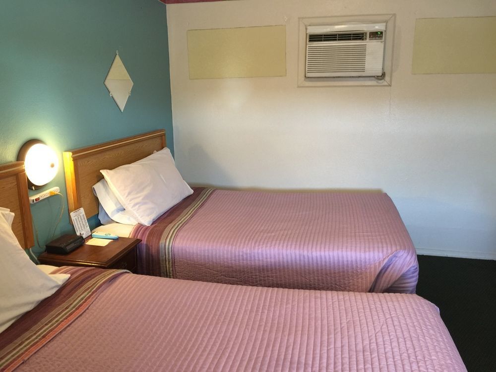 Cooper Motel Tuscola Kültér fotó