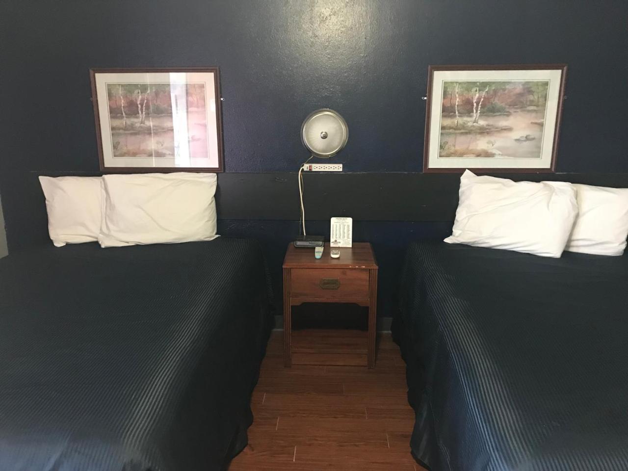 Cooper Motel Tuscola Kültér fotó