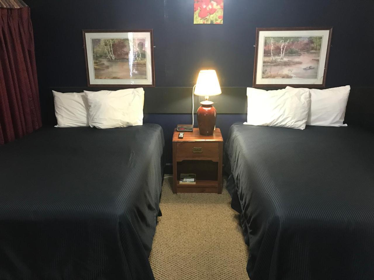 Cooper Motel Tuscola Kültér fotó